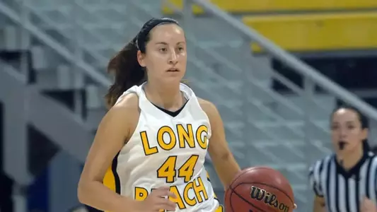 Junior Melanie Lisnock had a career-high 17 points in a loss to Cal on Monday.