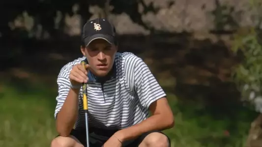Roy shoots 2-under to claim victory