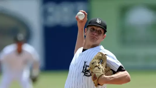 Andrew Gagnon pitched 6.1 innings and picked up the win.