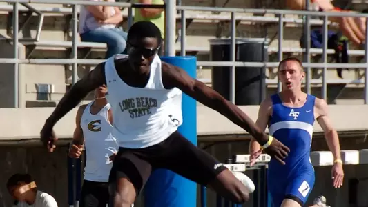 2009_04_18_Medwood_Kenneth_BeachInvite_02