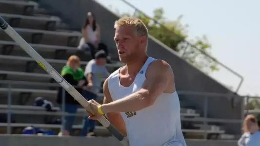 2009_04_18_Cram_Collin_BeachInvite_01