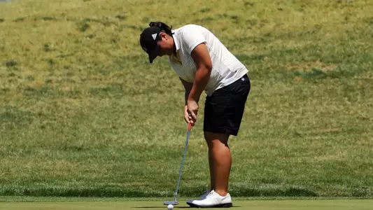 Senior All-American Kay Hoey tied for 19th with a 72 in Friday's second round of the NCAA West Regional in Tempe.