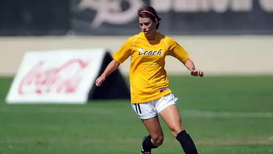 Freshman Jenny Soza had two of the 49ers' four shots in a 4-0 loss at No. 10 Boston College.