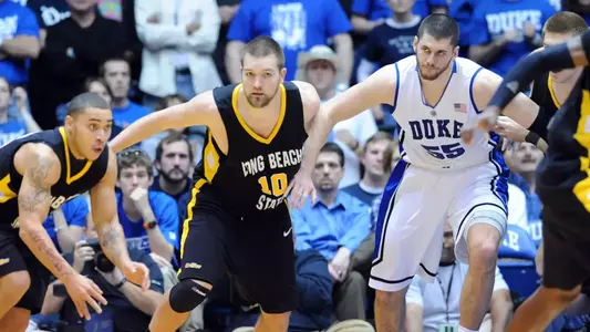 Jesse Woodard and Arturas Lazdauskas