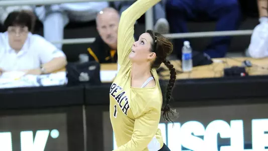 Caitlin Ledoux led the 49ers with 23 kills on Saturday.