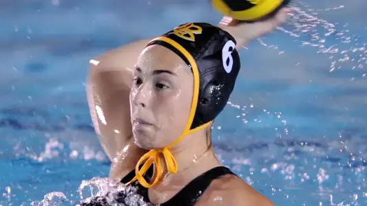 Krizia Cerda scored three goals in the first meeting with the Tritons.