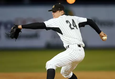 2010_02_23_Gagnon_Andrew_vs_UCLA_01