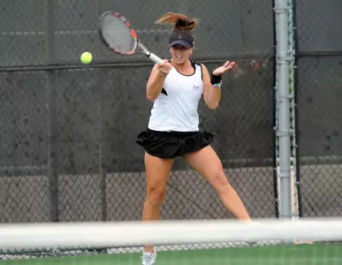 Rachel Manasse picked up two wins for Long Beach State in the 4-3 win.