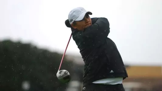 Freshman Simone Hoey finished in second place at the Big West Championships, just one stroke behind first. (photo by Steve Chen/Big West)