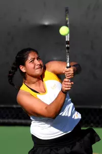 #125 Jaklin Alawi leads the 49ers into action this weekend.