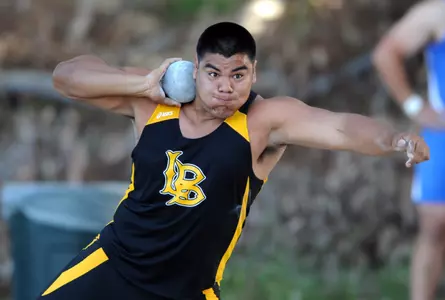2010_04_09_Puga_Cesar_at_BWC_01