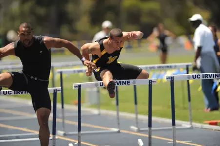 2010_05_02_Phillips_Spencer_at_SteveScott_01