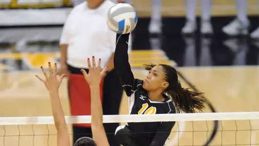 Janisa Johnson tied for the team lead in both kills and digs.