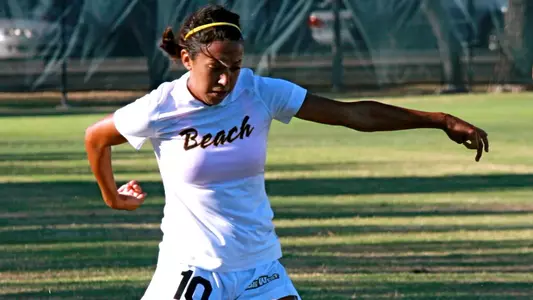 Senior Karina Camacho had a team-high three shots in a loss at No. 19 California.