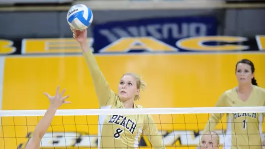 Haleigh Hampton made 18 kills and set a career high with four solo blocks.