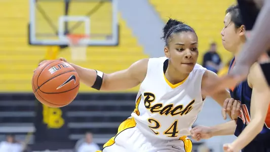 Freshman Brandi Henton scored a game-high 29 points in an 80-79 victory over UC Irvine.