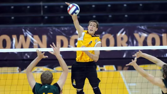 Freshman Taylor Crabb had 12 kills and eight digs in an exhibition win over Alberta.