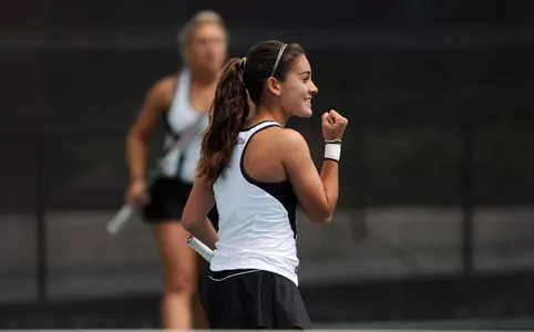 Anais Dallara advanced to the qualifying of the ITA All-American Tournament.