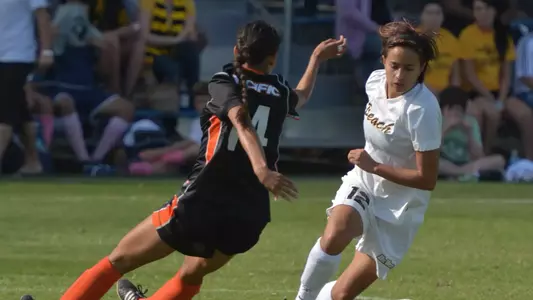 Junior Nadia Link had two goals and an assist in a 4-2 victory over Pacific on Sunday.