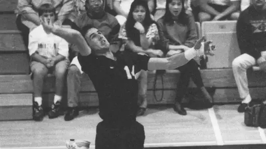 Alan Knipe helped lead the 49ers to the 1991 National Championship.