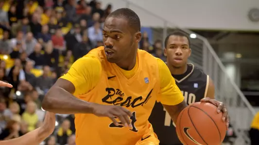 Anderson scored 16 points and handed out a career-best seven assists against Idaho