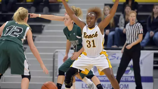 Chantel Dooley (31) of the Long Beach State Women's Basketball team.
Photo by Steven Georges/LBSU