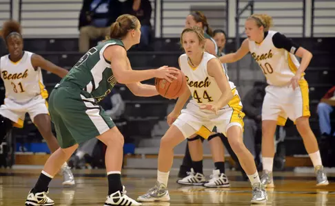 The 49ers head back to New York this weekend for games at Columbia and Iona.