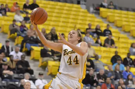 Freshman Lauren Spargo tied her career high with 16 points in a 66-52 win over Dartmouth.
