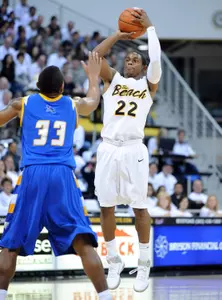 Casper Ware scored 18 of his points in the first half