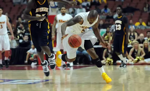 Long Beach State vs. UC Riverside, 2011 Big West Conference Basketball Tournament, Honda Center, Anaheim, Calif. (Photos by Stephen Carr/LBSU Athletic Media Relations)