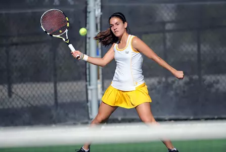 Anais Dallara and the 49ers play two matches this weekend.