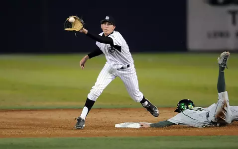 2011_03_04_McNeil_Jeff_vs_ORE_01