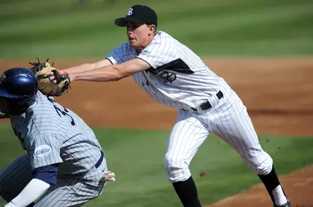 2011_02_21_McNeil_Jeff_vs_CSF_01