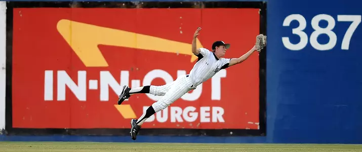 2011_04_29_McNeil_Jeff_vs_UCI_01