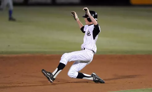 2011_05_10_McNeil_Jeff_vs_UCLA_01