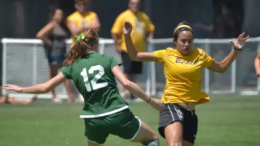 Junior forward Nadia Link (12). (Photo by Steven Georges/Long Beach State)