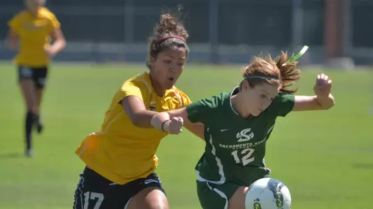 Freshman forward Ashley Roese (17). (Photo by Steven Georges/Long Beach State)