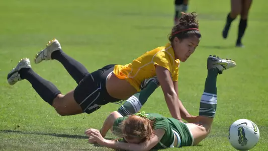 Freshman forward Ashley Roese (17). (Photo by Steven Georges/Long Beach State)