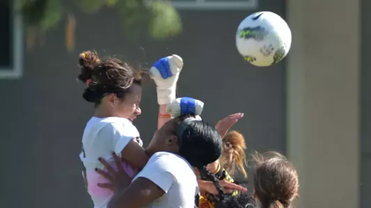 Shawna Gordon scores the winning goal during the women's soccer season opener Friday afternoon at USC.  (Photos by Steven Georges/LBSU)