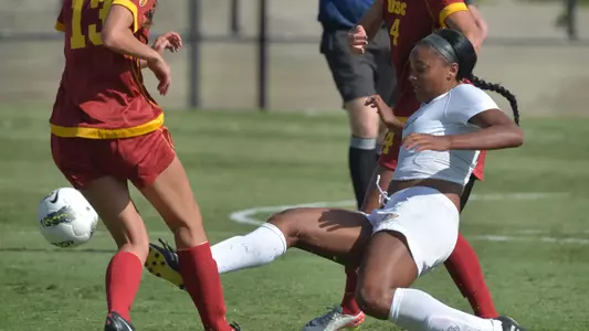Senior forward Jazz Strozier. (Photos by Steven Georges/LBSU)