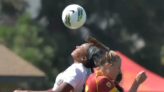Senior forward Jazz Strozier. (Photos by Steven Georges/LBSU)