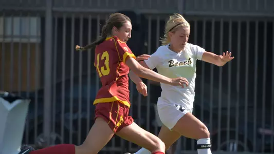 Nicole Sweetman (26) of the Long Beach State women's soccer team during the session opener at USC.Long Beach went on to win 2-1.Photos by Steven Georges/LBSU
