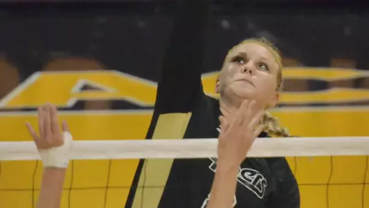 8/20/11 - Haleigh Hampton (8) of the Long Beach State Women's Volleyball team as they play UMBC during the Long Beach State Mizuno Invitational at the Pyramid.
Long Beach went on to win 3-0.
Photos by Steven Georges/Long Beach State