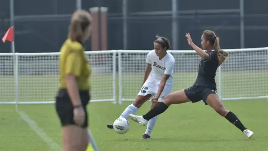 Junior Nadia Link had two goals and an assist in a 3-0 victory over Hawaii on Sunday. (Photo by Steven Georges)