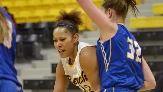 1/19/12 - Tipesa Moorer (33) of the Long Beach State Women's Basketball team.
Photo by Steven Georges/LBSU