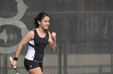 Anais Dallara won a pair of matches against LMU's Miya Jin last weekend.
