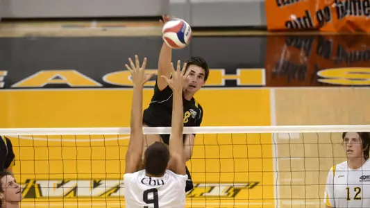 1/25/12 - Jeff Ornee (16) of the Long Beach State Men's Volleyball team.
Photo by Steven Georges/LBSU