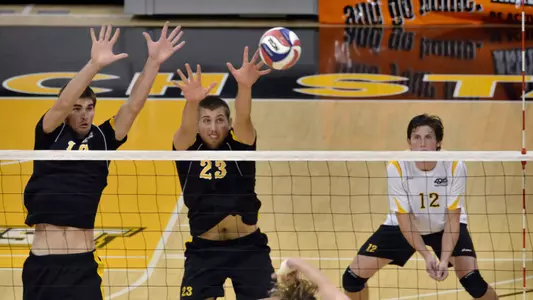 Jeff Ornee (16) and Srdjan Nadazdin (23) of the Long Beach State Men's Volleyball team.
Photo by Steven Georges/LBSU
