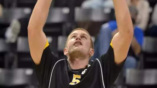 McKay Smith (5) of the Long Beach State Men's Volleyball team.
Photo by Steven Georges/LBSU