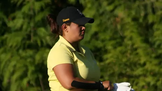 Senior Simone Hoey finished in 24th place at the Edean Ihlanfeldt Invitational.